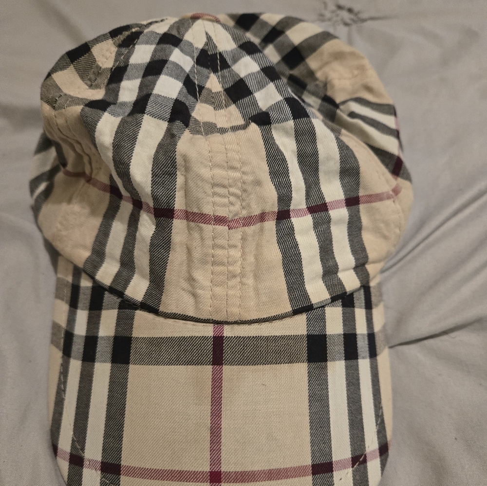 Burberry Checkered Cap - Black, White, Beige